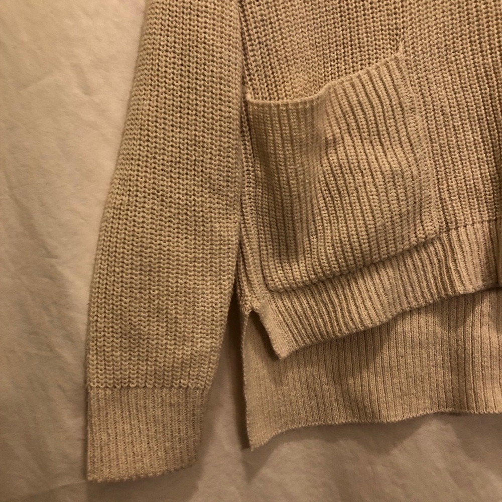 Sweater - Picture 2 of 4